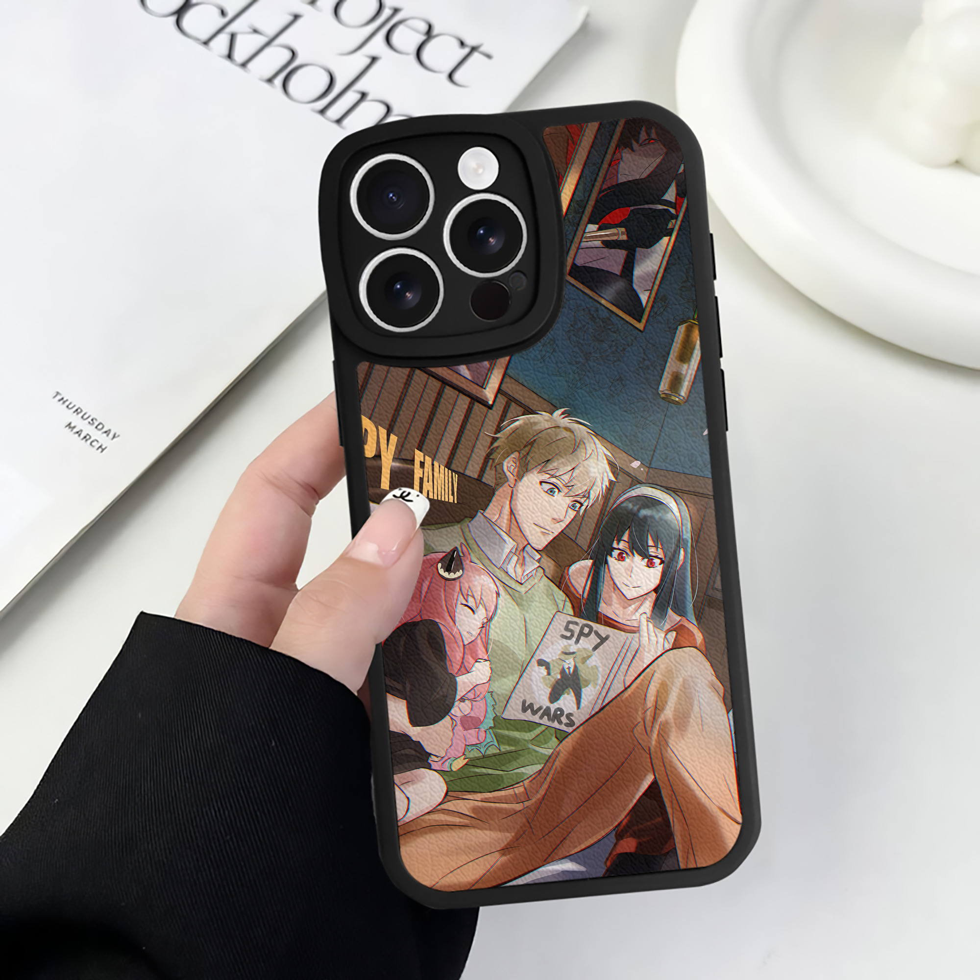 （画像用） SPY×FAMILY间谍家家酒 【iPhone 16シリーズ対応】シリコンスマホケース（レザー調） 材質：シリコン